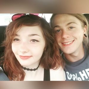 Meet your Posher, Alexus